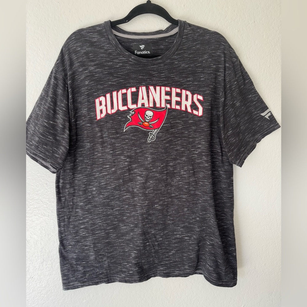 Fanatics Men's Black Buccaneers T-Shirt L